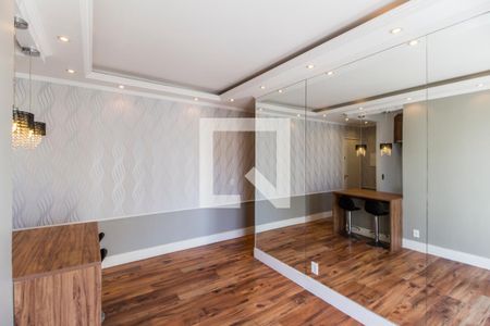 Sala de apartamento para alugar com 2 quartos, 58m² em Jardim Tupanci, Barueri