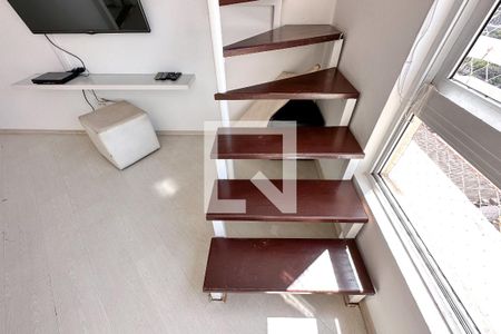 Escada de apartamento à venda com 1 quarto, 41m² em Vila Leopoldina, São Paulo