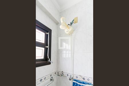 Casa à venda com 274m², 4 quartos e 4 vagasBanheiro da Suíte 2