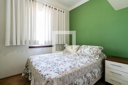 Casa à venda com 274m², 4 quartos e 4 vagasQuarto 3