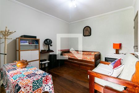 Casa à venda com 274m², 4 quartos e 4 vagasSuíte 2