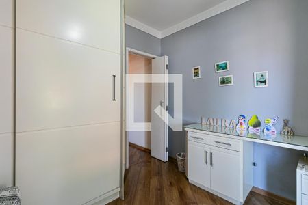 Casa à venda com 274m², 4 quartos e 4 vagasQuarto 2