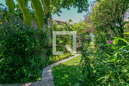 Casa à venda com 274m², 4 quartos e 4 vagasQuintal / Jardim