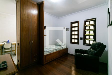 Casa à venda com 274m², 4 quartos e 4 vagasSuíte 3