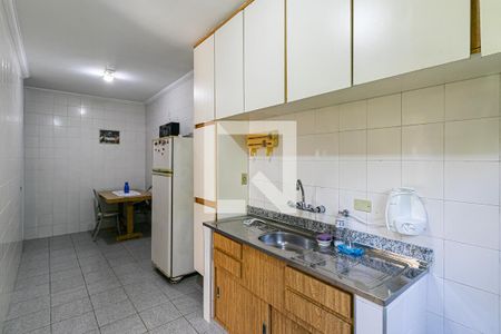 Casa à venda com 274m², 4 quartos e 4 vagasCozinha 2