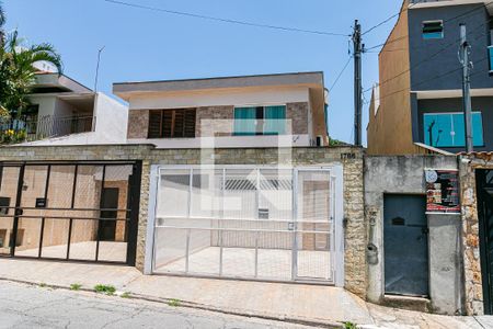 Casa à venda com 274m², 4 quartos e 4 vagasFachada