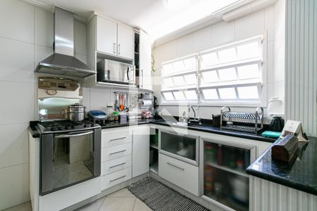 Casa à venda com 274m², 4 quartos e 4 vagasCozinha 1