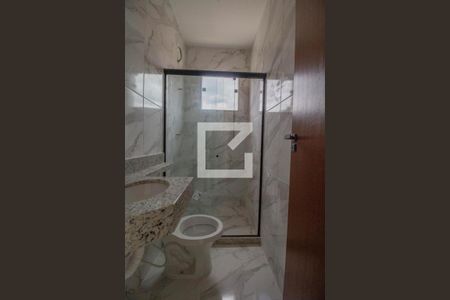 Casa de condomínio à venda com 120m², 2 quartos e 1 vagaBanheiro da Suíte 2