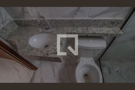 Casa de condomínio à venda com 120m², 2 quartos e 1 vagaBanheiro da Suíte 2