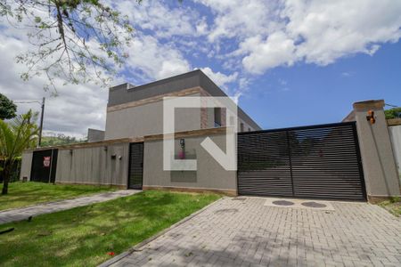 Casa de condomínio à venda com 120m², 2 quartos e 1 vagaFachada