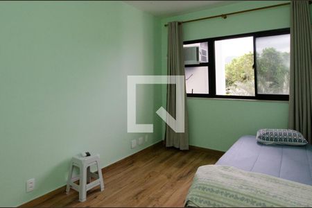 Suite de apartamento à venda com 2 quartos, 65m² em Barra da Tijuca, Rio de Janeiro