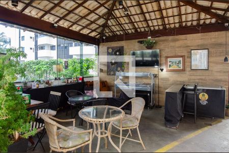 Apartamento à venda com 65m², 2 quartos e 1 vagaÁrea comum