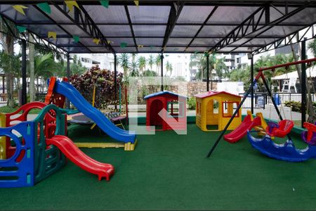 Apartamento à venda com 65m², 2 quartos e 1 vagaÁrea comum