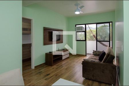 Sala de apartamento à venda com 2 quartos, 65m² em Barra da Tijuca, Rio de Janeiro