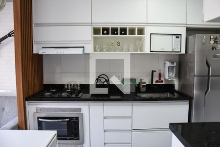 Cozinha de kitnet/studio para alugar com 1 quarto, 29m² em Água Branca, São Paulo