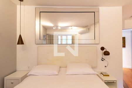 Detalhe da suíte 1 de apartamento à venda com 3 quartos, 150m² em Leblon, Rio de Janeiro