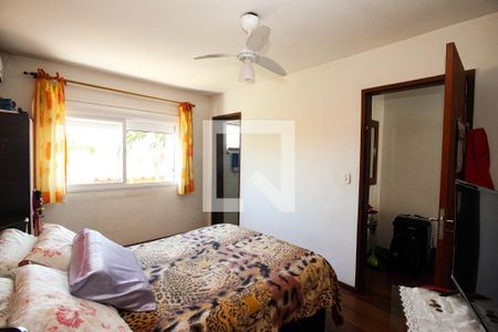 Casa à venda com 250m², 4 quartos e 2 vagasQuarto Suíte