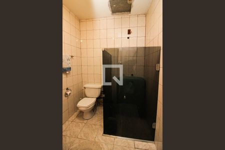 Casa à venda com 250m², 4 quartos e 2 vagasBanheiro 1