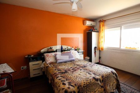 Casa à venda com 250m², 4 quartos e 2 vagasQuarto Suíte