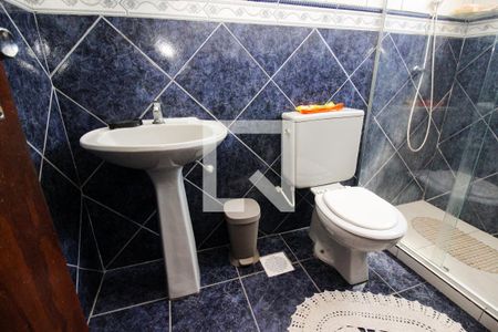 Casa à venda com 250m², 4 quartos e 2 vagasBanheiro 2