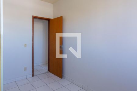 Quarto 1 de apartamento para alugar com 2 quartos, 55m² em Horto Florestal, Belo Horizonte