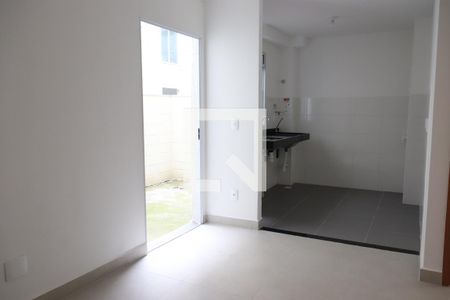 Sala de apartamento à venda com 2 quartos, 40m² em Santos Dumont, São Leopoldo
