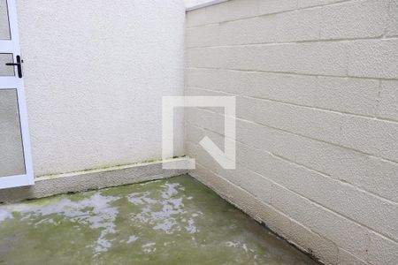 Área externa de apartamento à venda com 2 quartos, 40m² em Santos Dumont, São Leopoldo