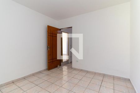 Quarto 1 de casa para alugar com 2 quartos, 150m² em Vila Carmosina, São Paulo