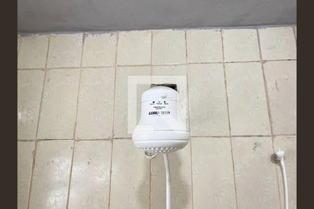 Casa à venda com 177m², 4 quartos e 2 vagas Casa à venda com 177m², 4 quartos e 2 vagasBanheiro Social