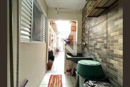 Casa à venda com 177m², 4 quartos e 2 vagas Casa à venda com 177m², 4 quartos e 2 vagasÁrea de Serviço Edículas