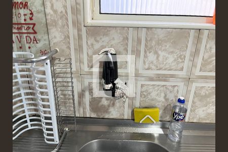 Casa à venda com 177m², 4 quartos e 2 vagas Casa à venda com 177m², 4 quartos e 2 vagasCozinha Edícula