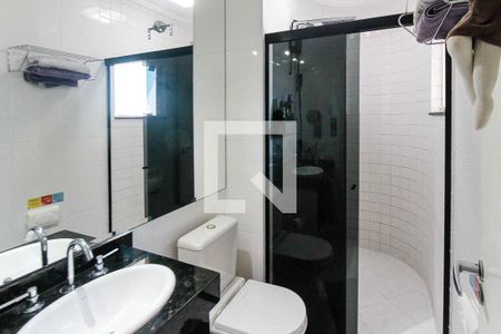 Casa à venda com 145m², 4 quartos e 2 vagasBanheiro da Suíte