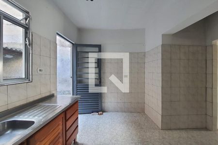 Casa à venda com 140m², 2 quartos e 2 vagas Casa à venda com 140m², 2 quartos e 2 vagasCozinha