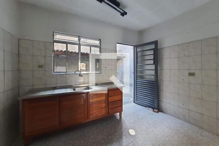 Casa à venda com 140m², 2 quartos e 2 vagas Casa à venda com 140m², 2 quartos e 2 vagasCozinha