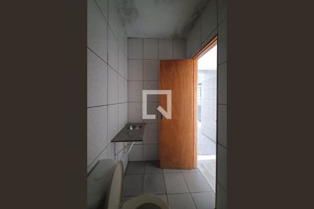 Casa à venda com 140m², 2 quartos e 2 vagas Casa à venda com 140m², 2 quartos e 2 vagasBanheiro