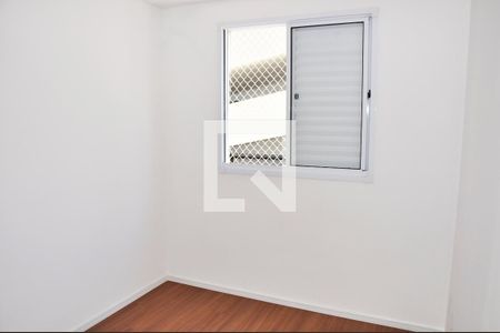 Quarto 01 de apartamento para alugar com 2 quartos, 43m² em Jardim Íris, São Paulo