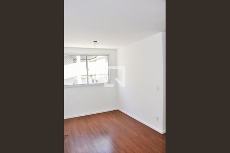 Sala de apartamento para alugar com 2 quartos, 43m² em Jardim Íris, São Paulo