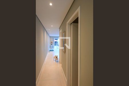 Corredor de casa para alugar com 4 quartos, 230m² em Vila da Saúde, São Paulo