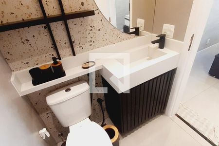 Apartamento à venda com 66m², 2 quartos e 1 vaga Apartamento à venda com 66m², 2 quartos e 1 vagaBanheiro da Suíte