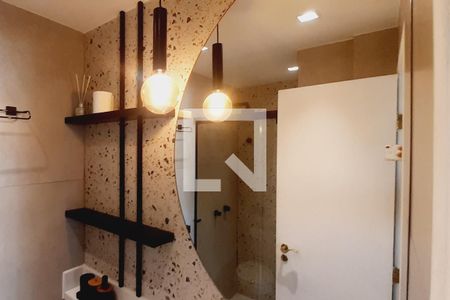 Apartamento à venda com 66m², 2 quartos e 1 vaga Apartamento à venda com 66m², 2 quartos e 1 vagaBanheiro da Suíte