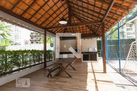 Apartamento à venda com 66m², 2 quartos e 1 vaga Apartamento à venda com 66m², 2 quartos e 1 vagaÁrea comum - Churrasqueira