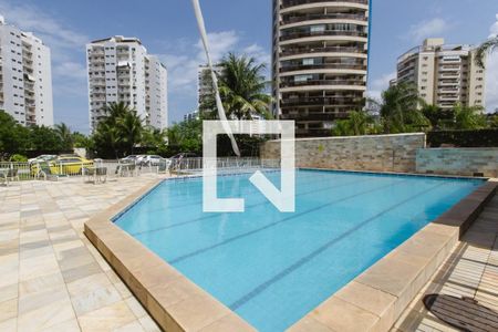 Apartamento à venda com 66m², 2 quartos e 1 vaga Apartamento à venda com 66m², 2 quartos e 1 vagaÁrea comum - Piscina
