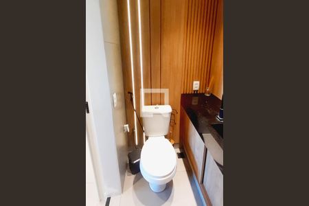 Apartamento à venda com 66m², 2 quartos e 1 vaga Apartamento à venda com 66m², 2 quartos e 1 vagaBanheiro