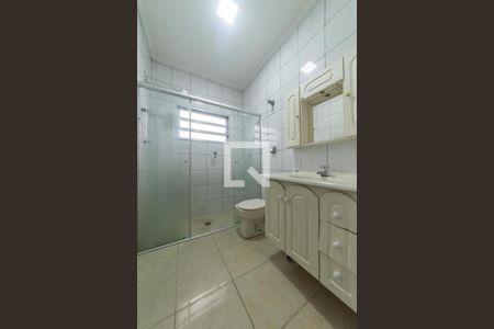 Casa à venda com 150m², 2 quartos e 2 vagas Casa à venda com 150m², 2 quartos e 2 vagasBanheiro
