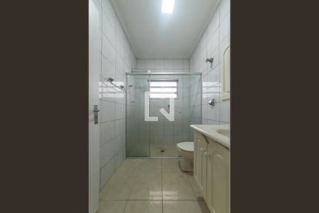 Casa à venda com 150m², 2 quartos e 2 vagas Casa à venda com 150m², 2 quartos e 2 vagasBanheiro