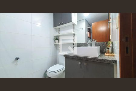 Banheiro de apartamento para alugar com 2 quartos, 77m² em Centro, São Leopoldo
