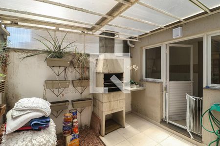 Casa à venda com 132m², 3 quartos e 1 vaga Casa à venda com 132m², 3 quartos e 1 vagaÁrea externa