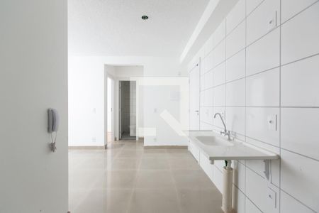 Apartamento à venda com 41m², 2 quartos e sem vagaCozinha e Área de Serviço