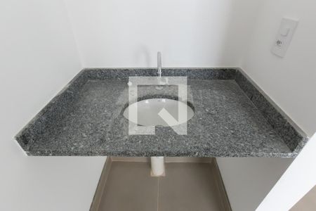 Apartamento à venda com 41m², 2 quartos e sem vagaDetalhe banheiro