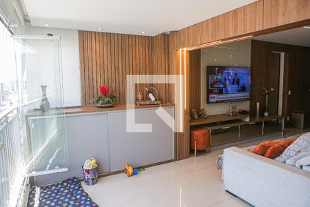 Apartamento à venda com 103m², 3 quartos e 2 vagasVaranda Sala